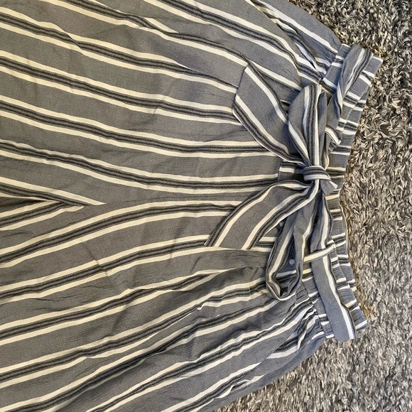 NWT Hollister Ultra high-rise Pant - Picture 2 of 4